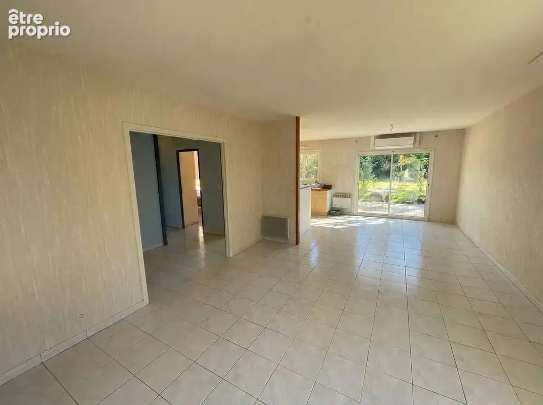 Maison 2 pièces 68 m² à vendre à Saint-Saturnin-Du-Bois (17700) - photo 7