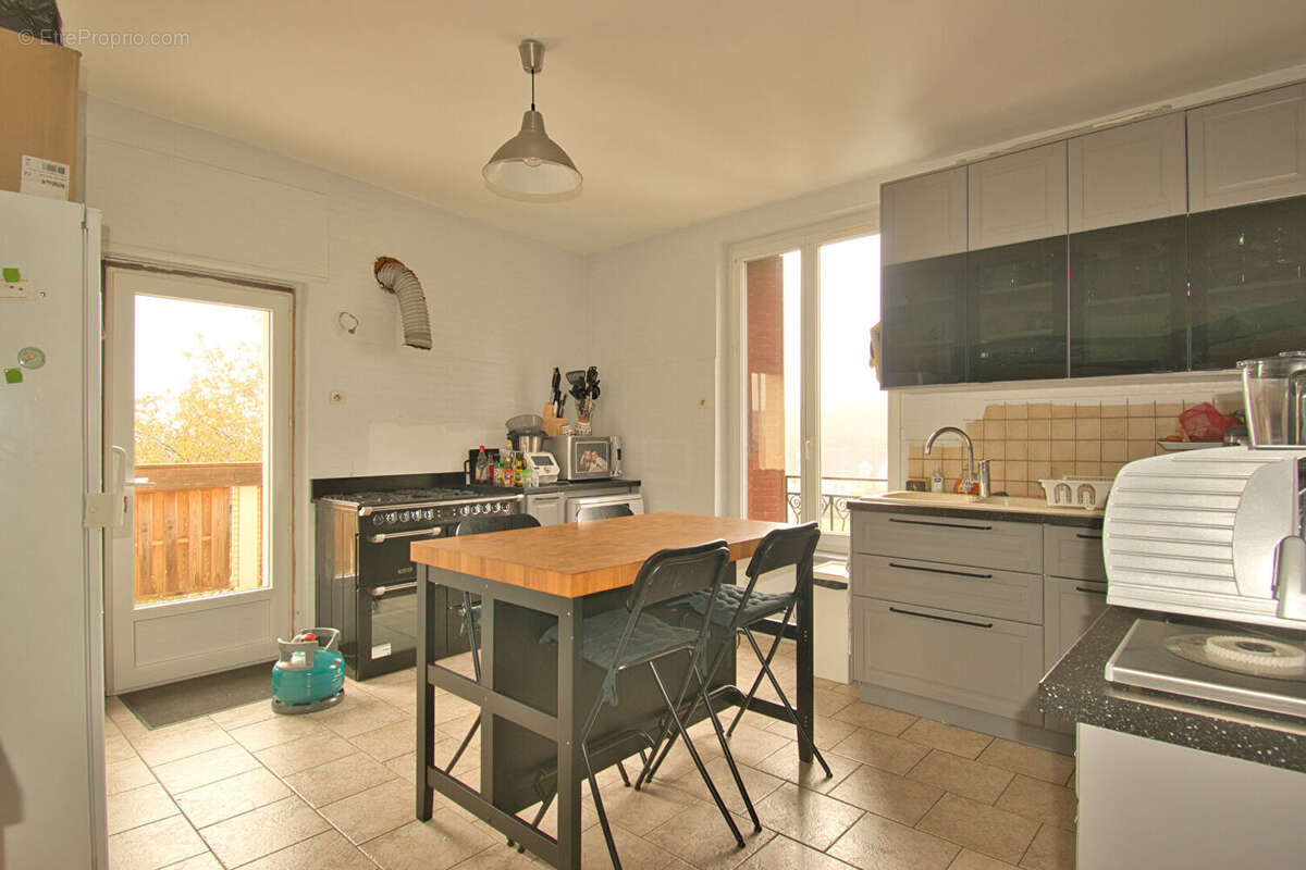 Maison à MALESHERBES