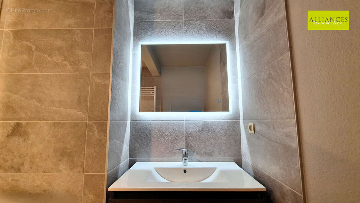 Appartement à VILLAGE-NEUF