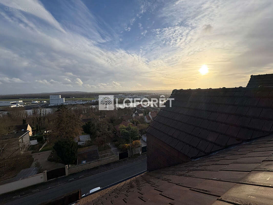 Appartement à MEULAN