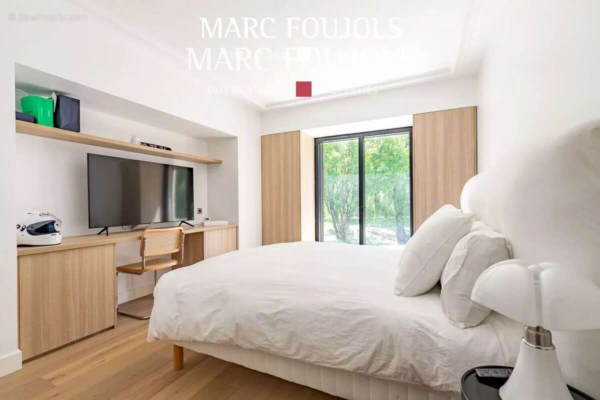 Maison à FONTAINE-CHAALIS