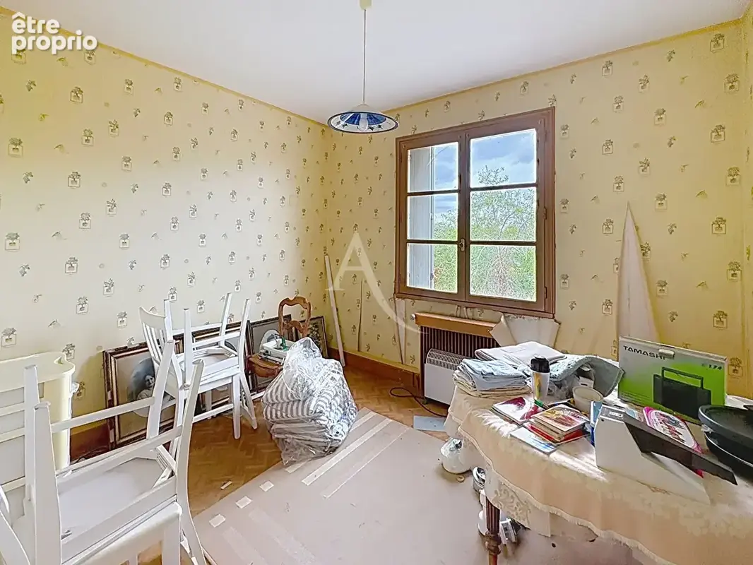 Maison avec fort potentiel à Pocé-Distré - photo 8