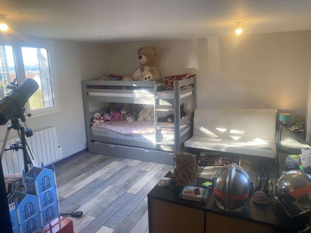 Maison à MONTFERRAND-LE-CHATEAU