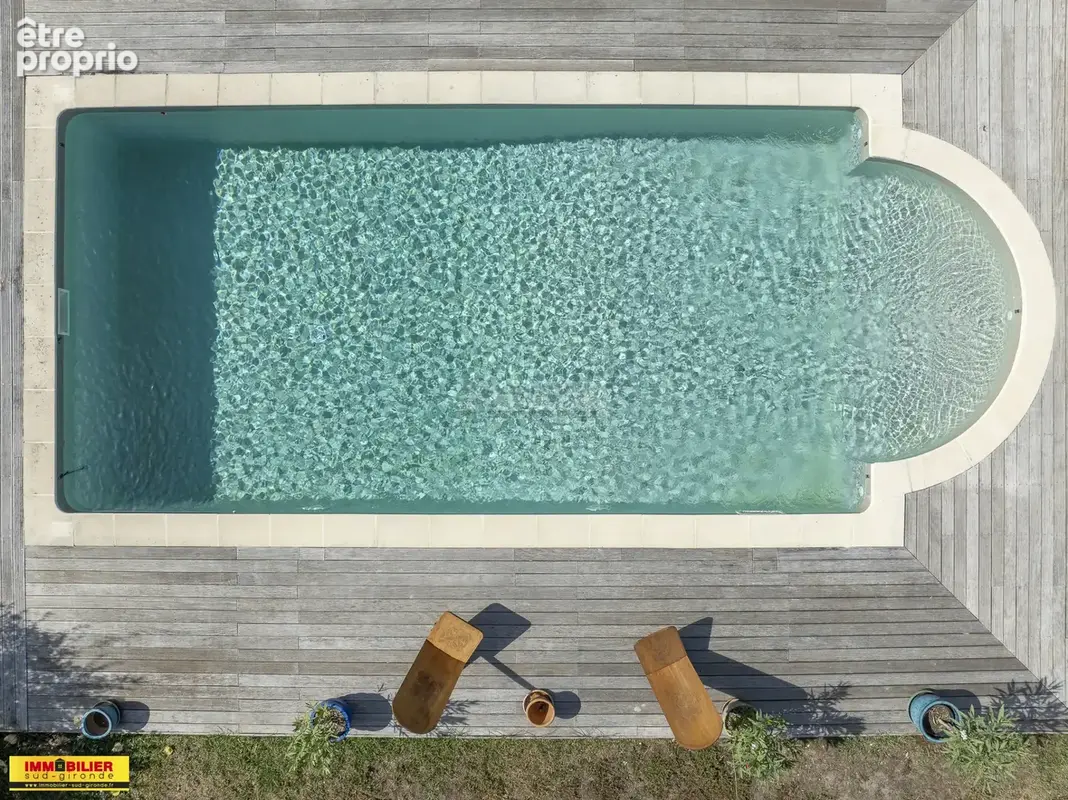 Maison de plain-pied avec piscine chauffée, au calme sur 2 500 m2 face aux bois - photo 3