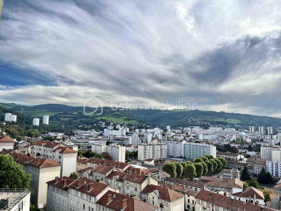 Appartement à SAINT-ETIENNE