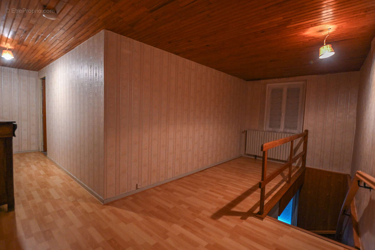 Maison à CHASSEY-LES-MONTBOZON