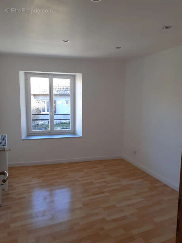 Appartement à NIEDERBRUCK