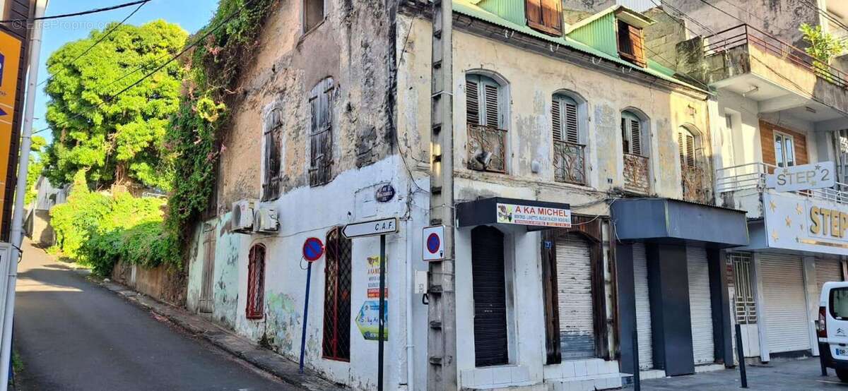 Commerce à BASSE-TERRE