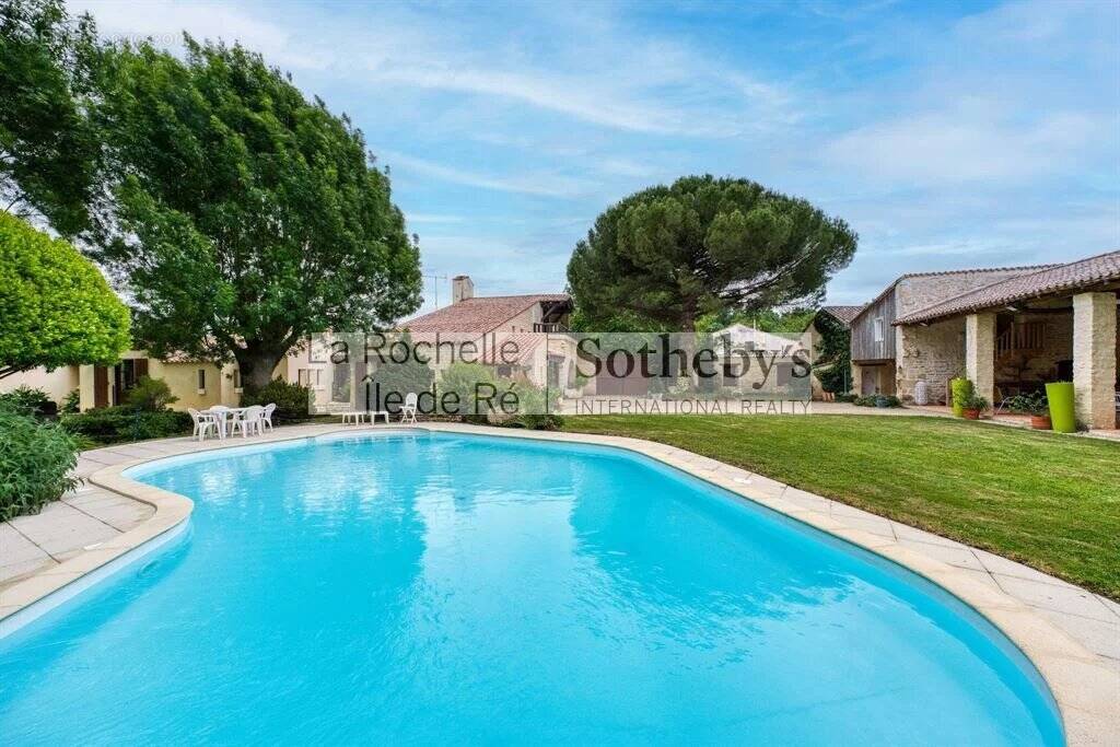 Maison à AIGREFEUILLE-D'AUNIS