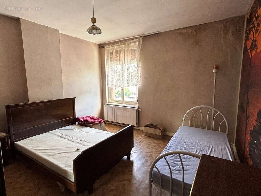 Maison à RECQUIGNIES