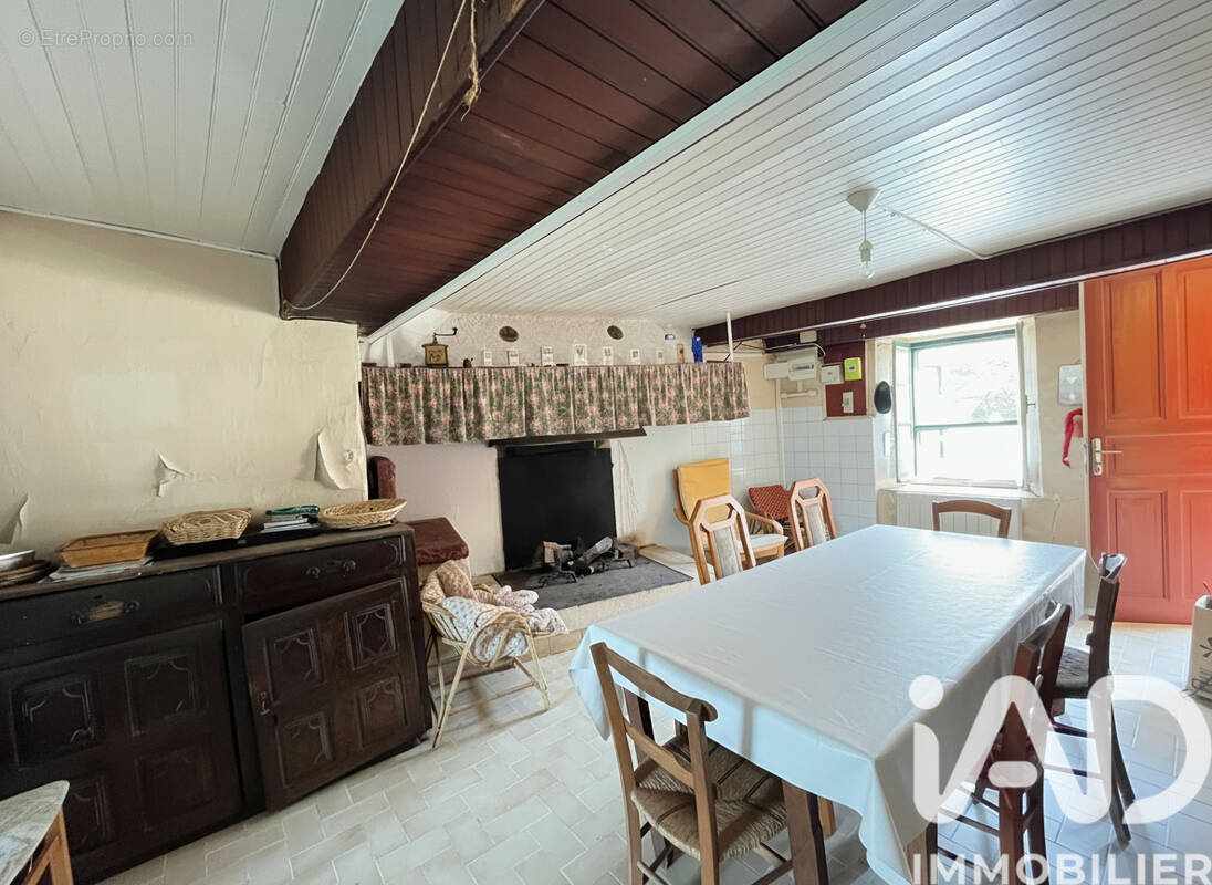 Photo 1 - Maison à SORGEAT