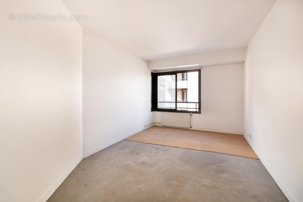 Appartement à PARIS-12E