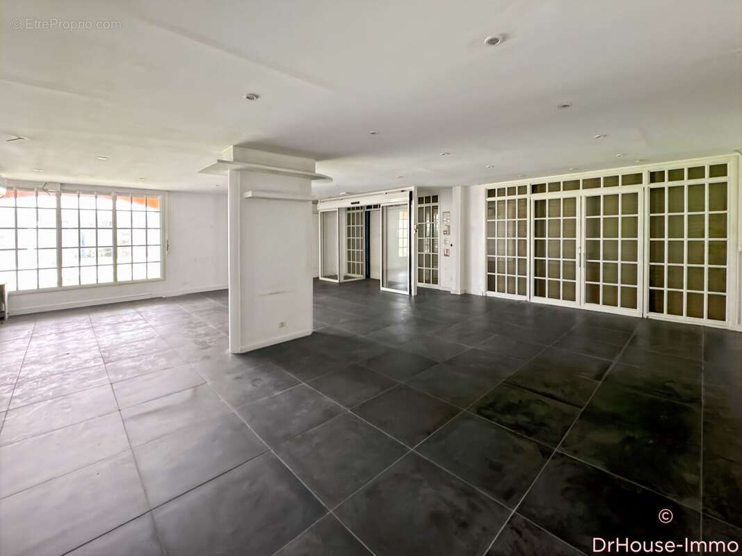 Commerce à SAINT-MARTIN