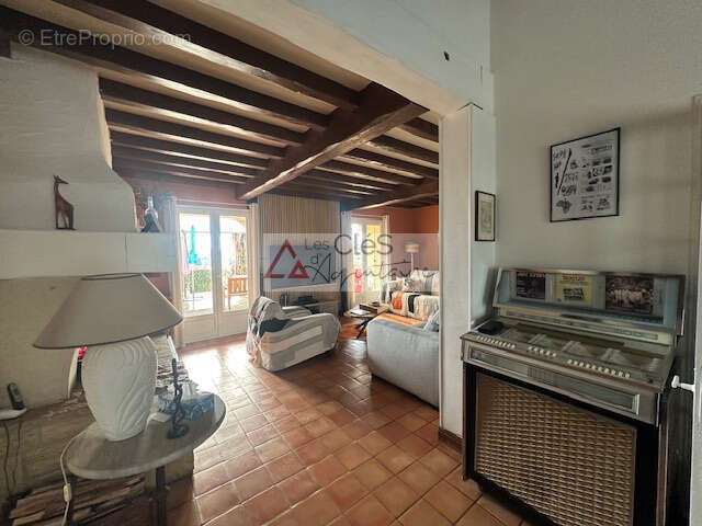 Maison à CADILLAC