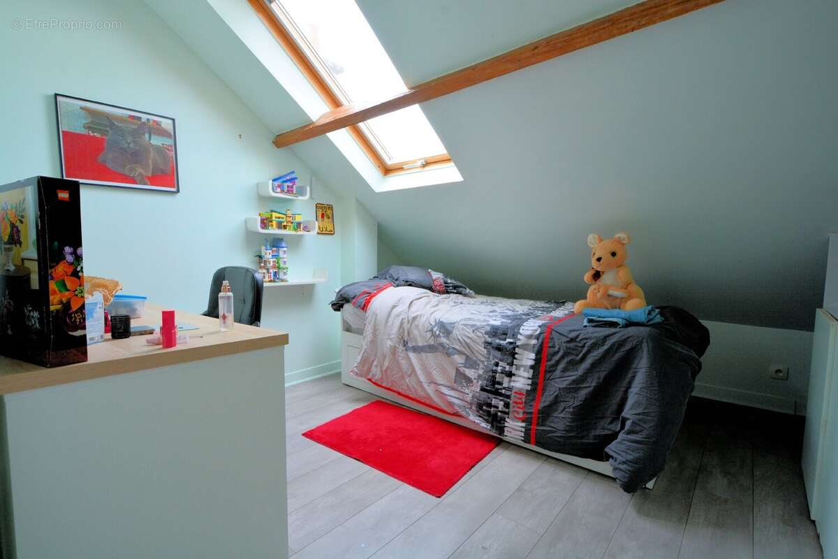 Appartement à SAINT-MAUR-DES-FOSSES