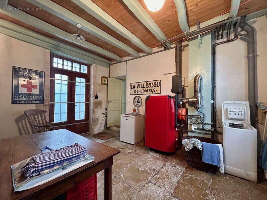 Élégante maison de ville au coeur du village historique de La Mothe-Saint-Héray - photo 14