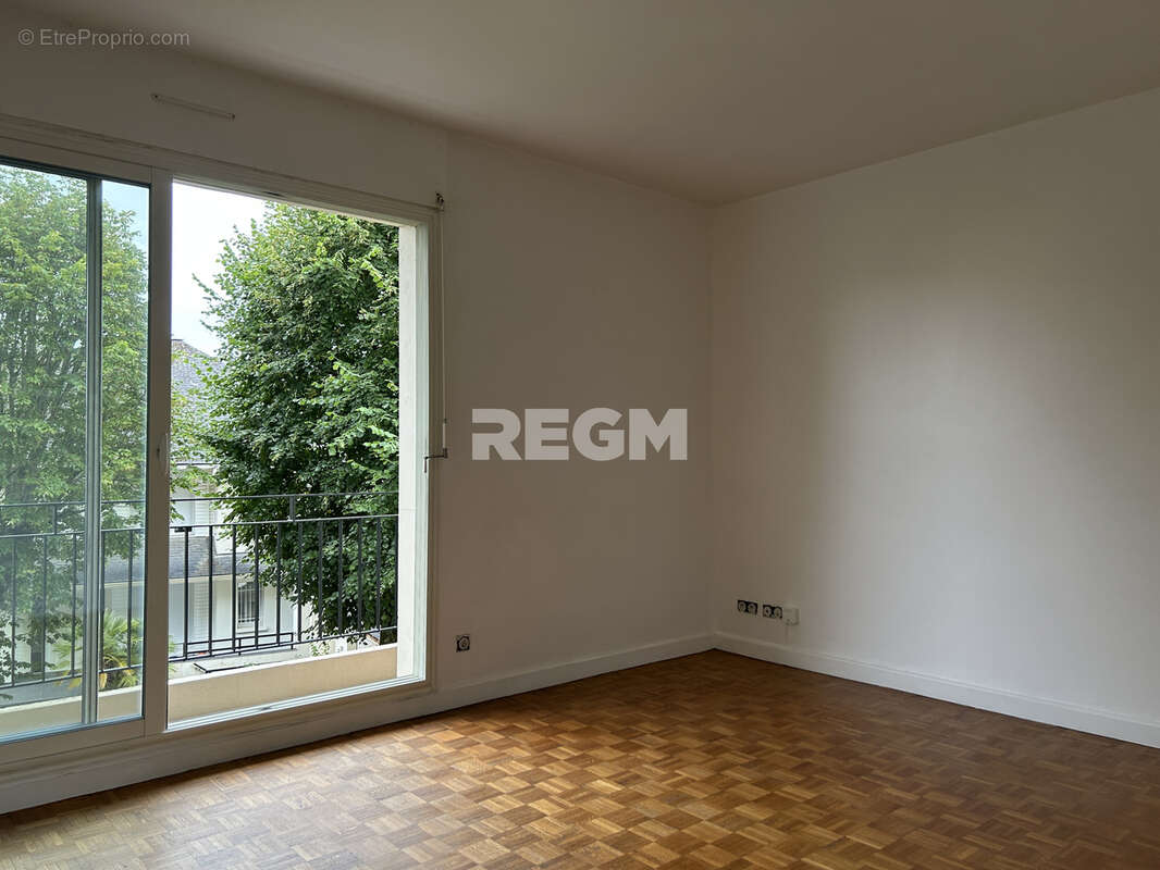 Appartement à BILLERE