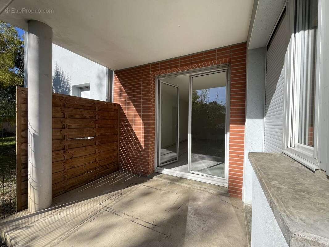 Appartement à FONBEAUZARD