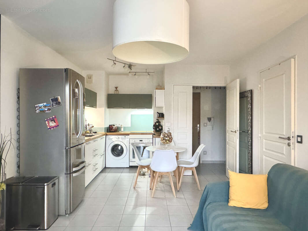 Appartement à MARSEILLE-13E