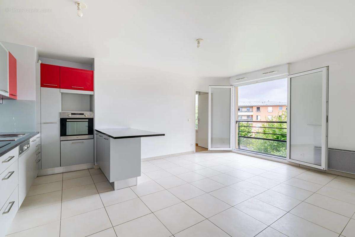 Appartement à VIGNEUX-SUR-SEINE