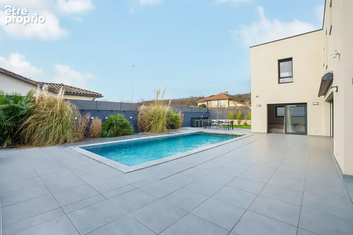 Villa contemporaine 7 pièces - 4 chs - photo 16