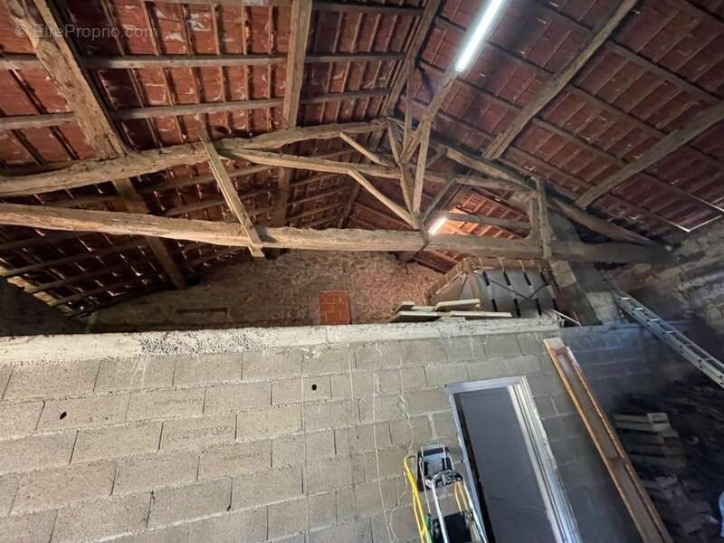 Maison à SAINT-JUNIEN