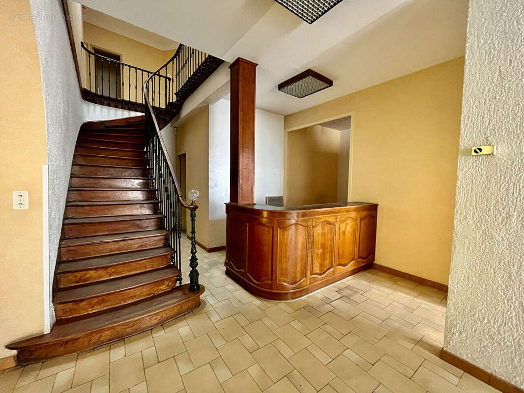 Appartement à SAINTE-LIVRADE-SUR-LOT