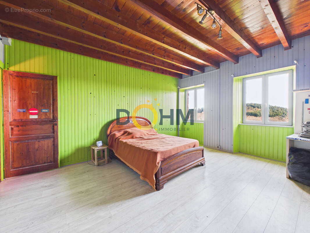 Maison à LA TOURETTE