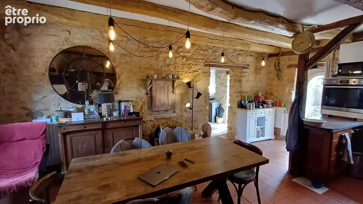 Maison du 17ème dans environnement très calme, avec un gite ou maison d'amis - photo 13