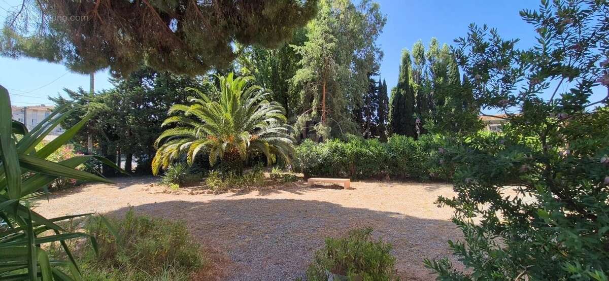 Appartement à SAINT-RAPHAEL