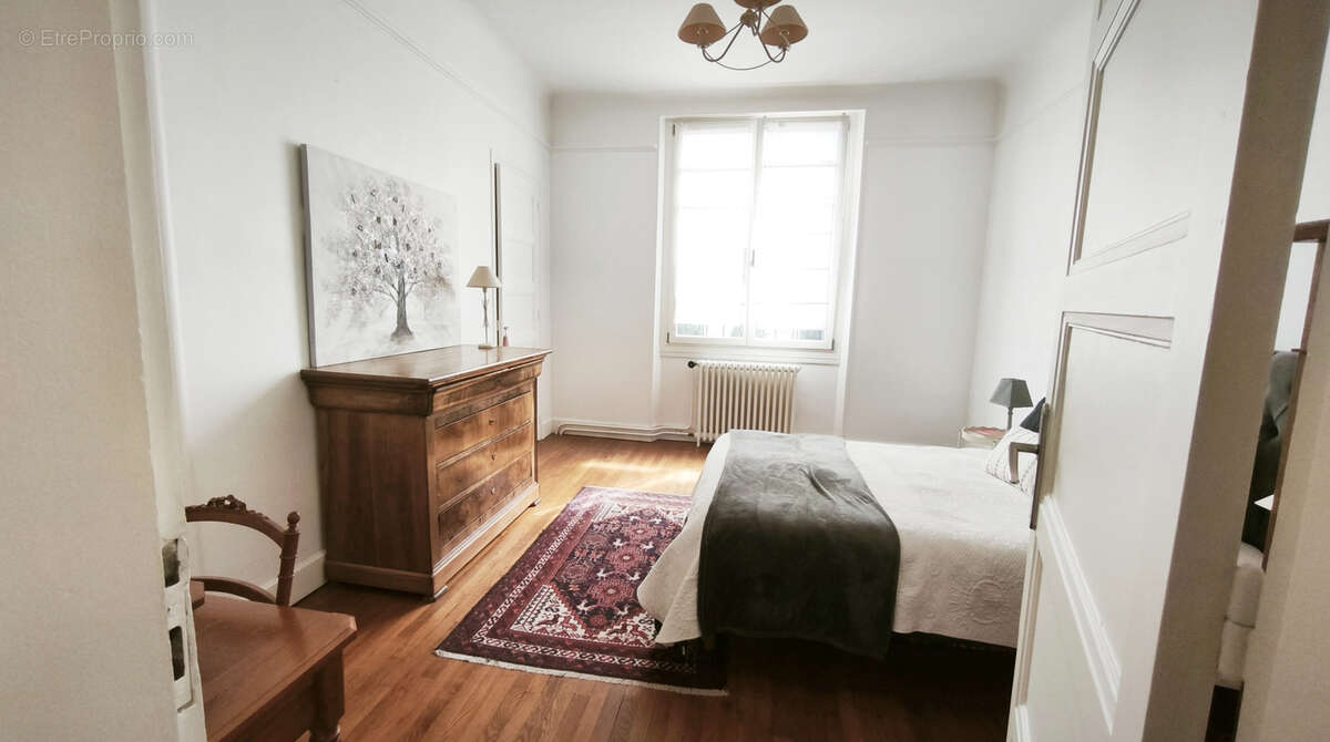 Maison à PONT-SAINTE-MARIE