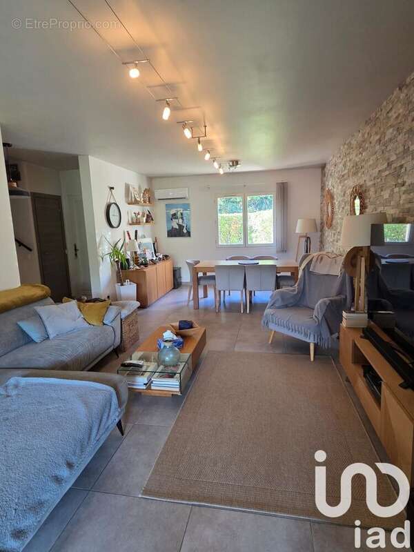 Photo 2 - Maison à VALBONNE