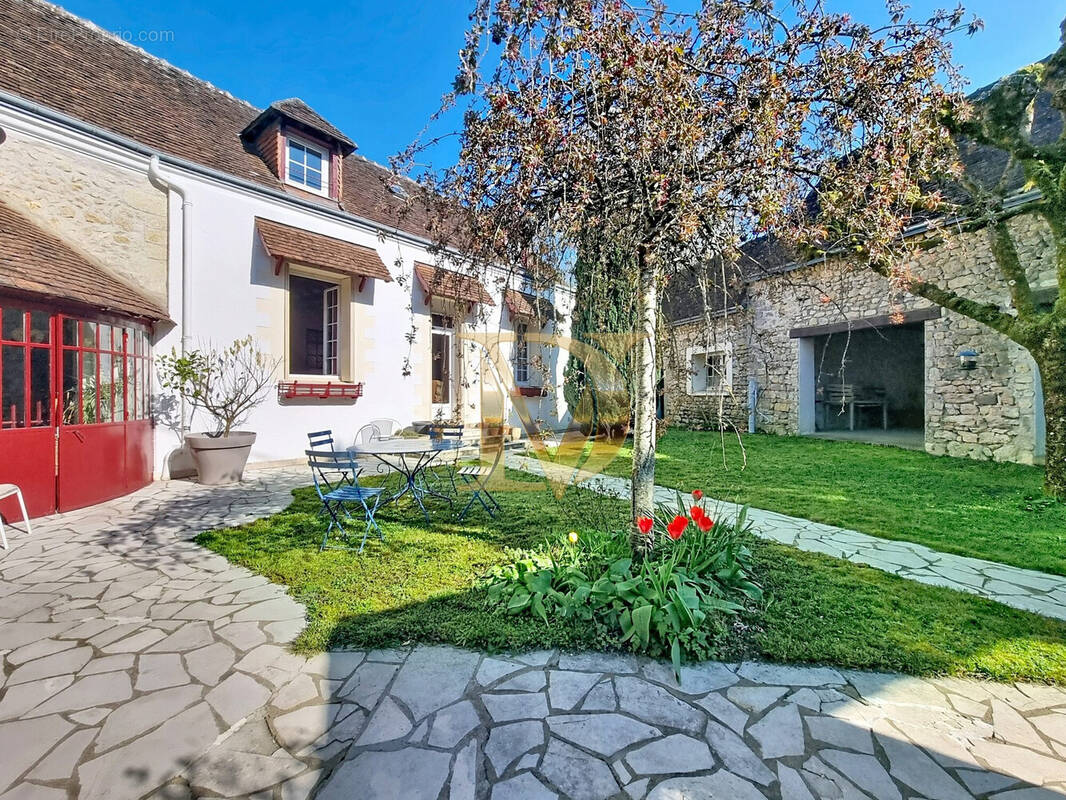 Maison à CIVRAY-DE-TOURAINE