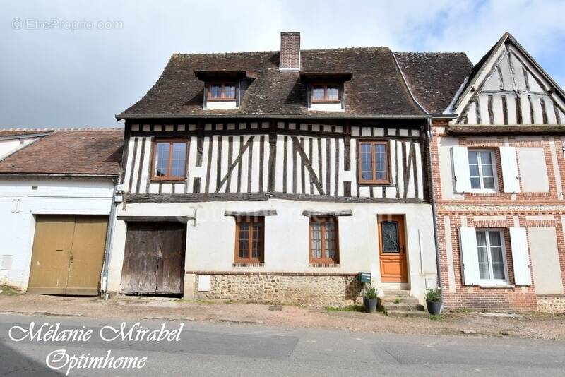 Maison à CONDE-SUR-ITON