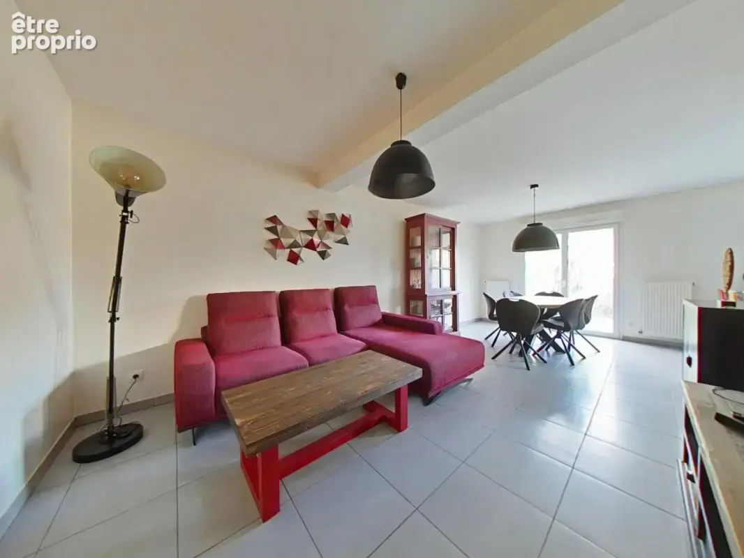FAMECK – ÉDANGE  Maison récente de 94 m² avec 4 chambres, jardin et garage - photo 4