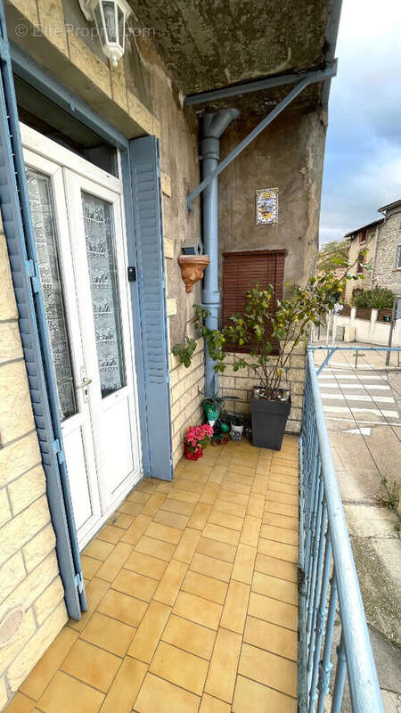 Appartement à GIVORS