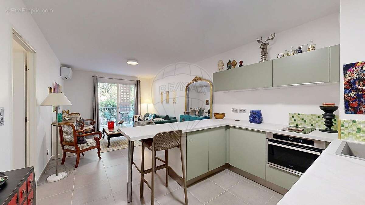 Appartement à MARSEILLE-8E