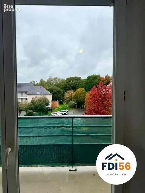 Languidic - appartement t1 de 35 m² - dernier étage - balcon - parking privatif - photo 3