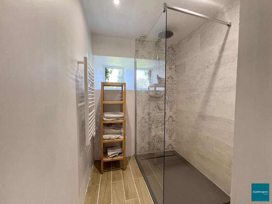 Maison à LE BENY-BOCAGE