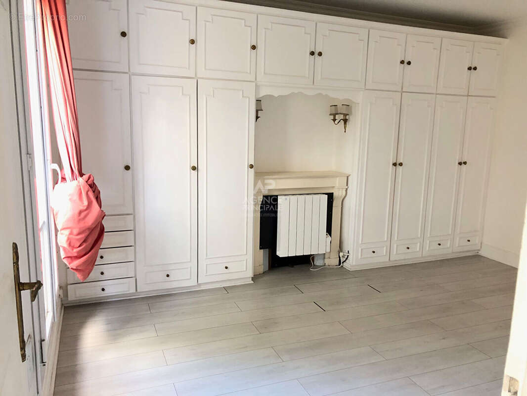 Appartement à MAISONS-LAFFITTE