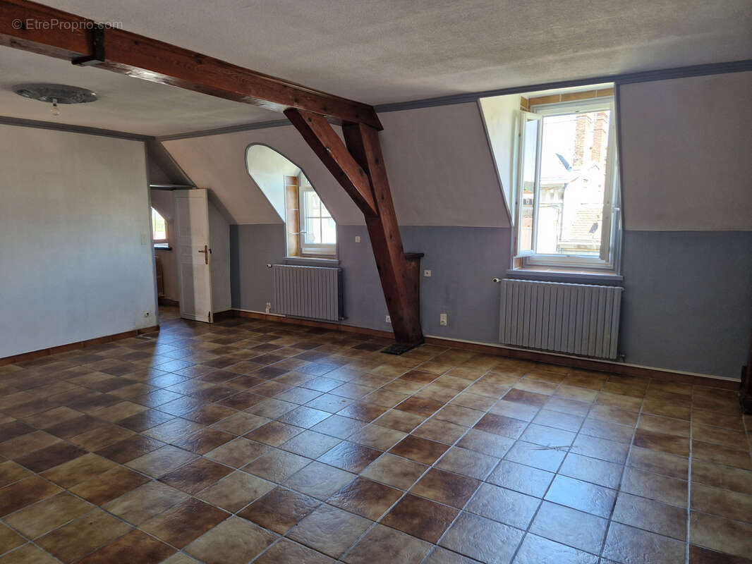 Appartement à AUTUN