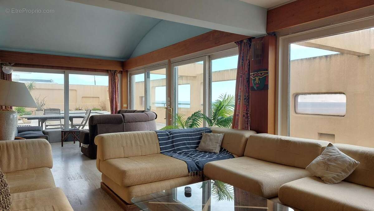 Appartement à SAINT-CYPRIEN