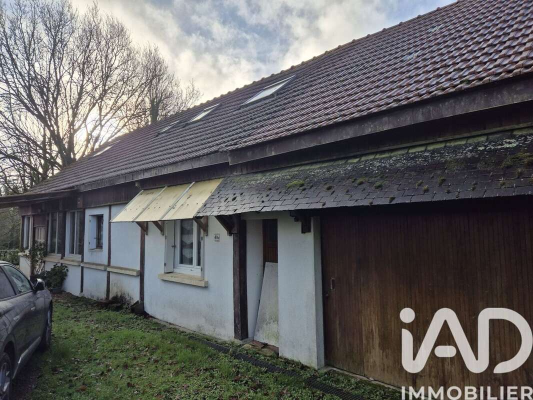 Photo 2 - Maison à MAEL-CARHAIX