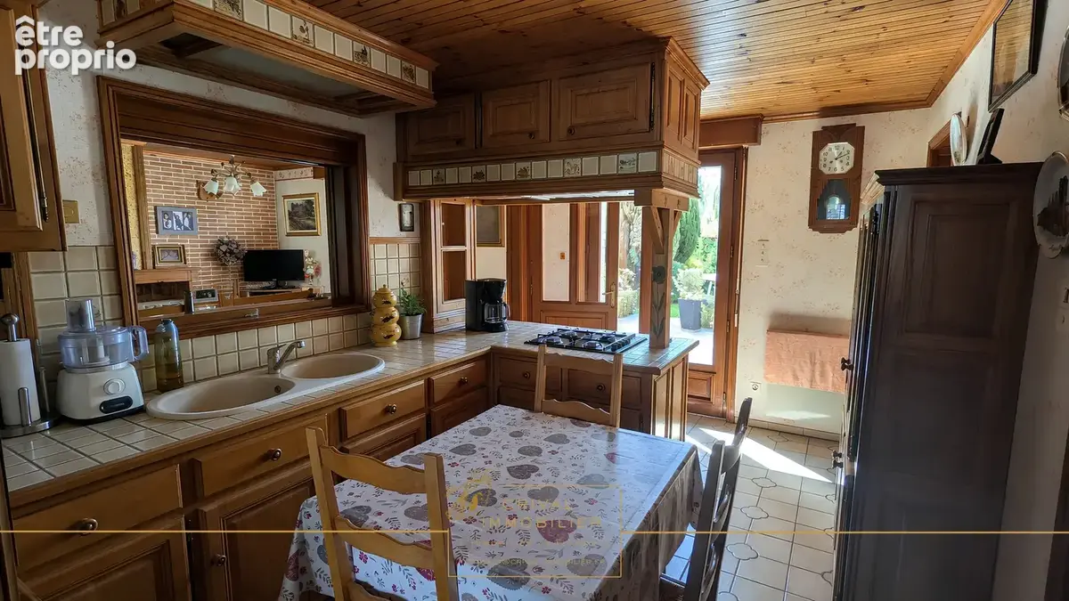 Maison individuelle 123 m2  Terrain 655 m2  Garage & Atelier - photo 5