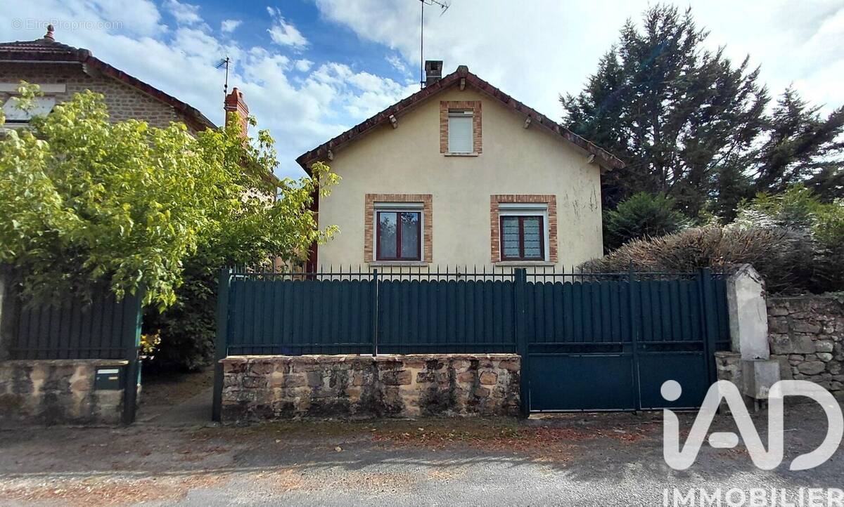 Photo 1 - Maison à CHATEAUPONSAC