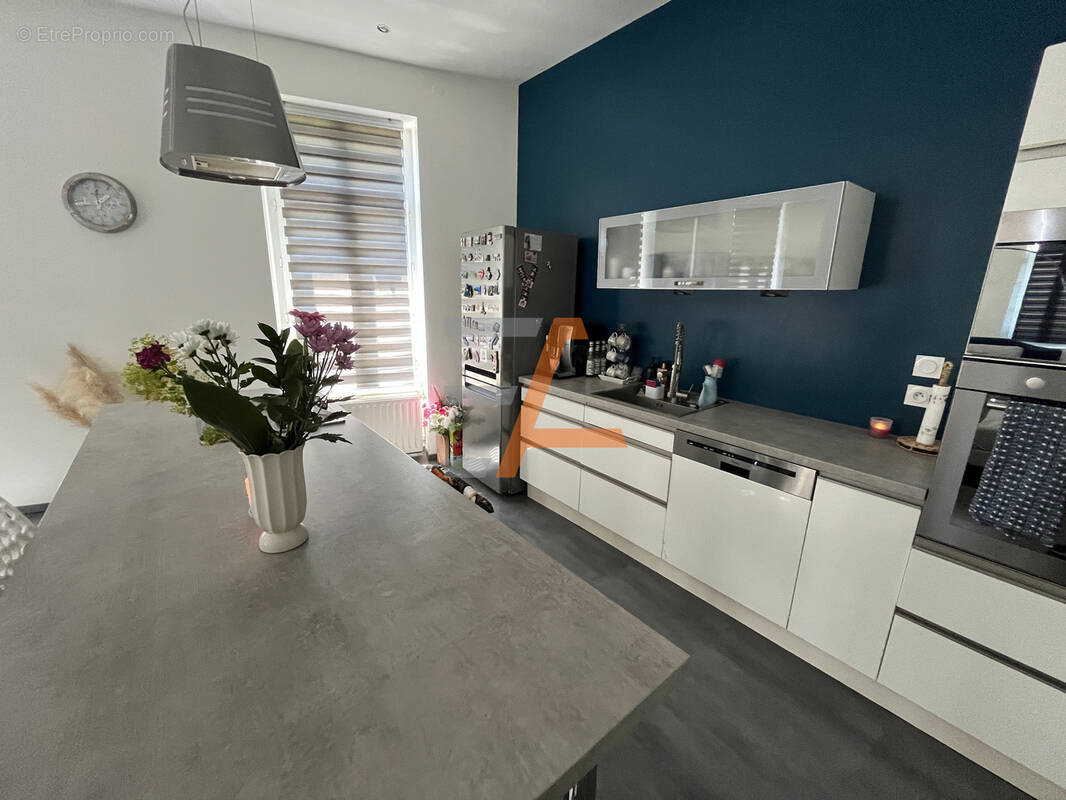 Appartement à SAINT-ETIENNE