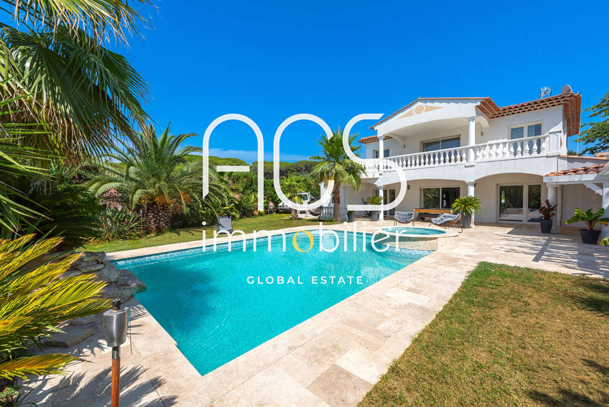 Fréjus - Villa à vendre 172 m², 4 chambres avec piscine & jacuzzi, domaine privé sécurisé - photo 2