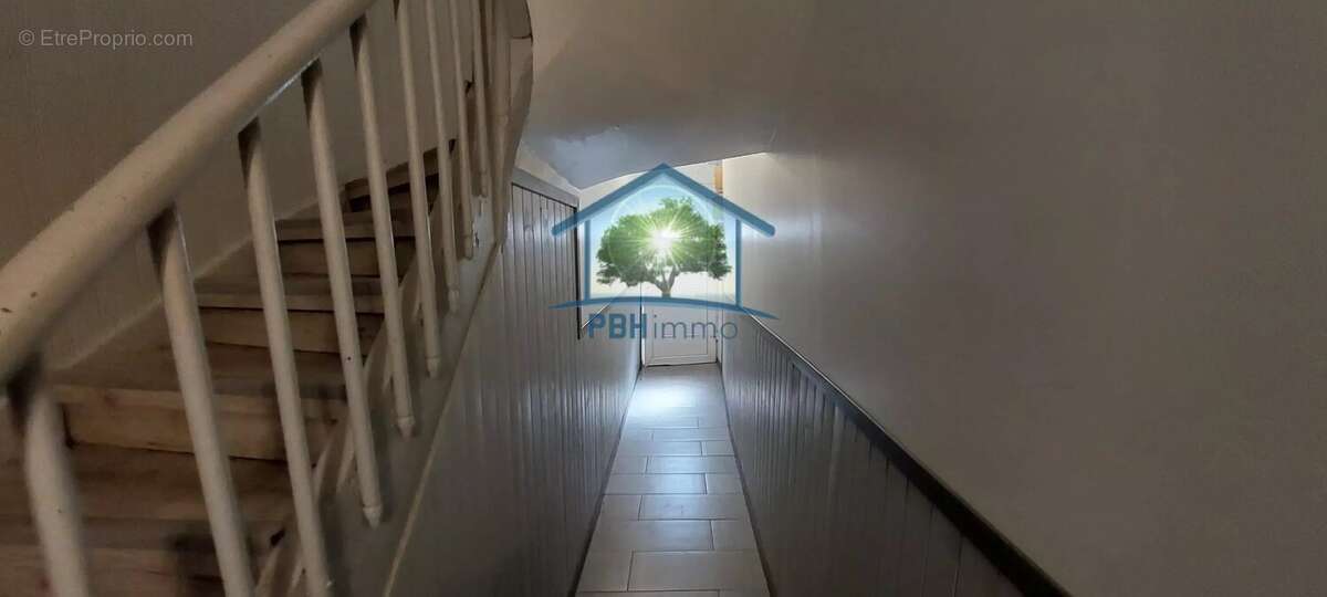 RAON L'ETAPE (88)- Immeuble de rapport 155m2 sur 1,14 ares - photo 3