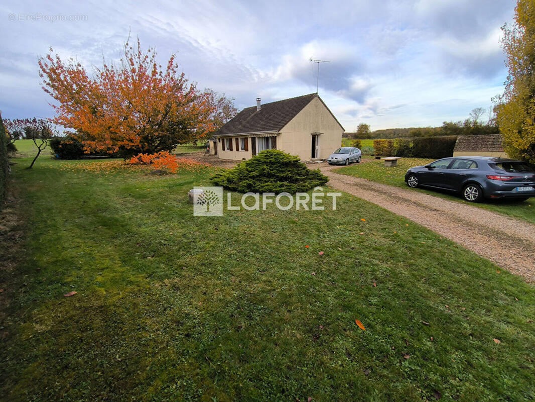 Maison à SAINT-ILLIERS-LA-VILLE