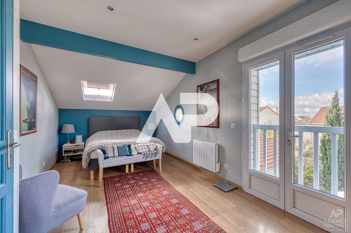 Maison à RUEIL-MALMAISON